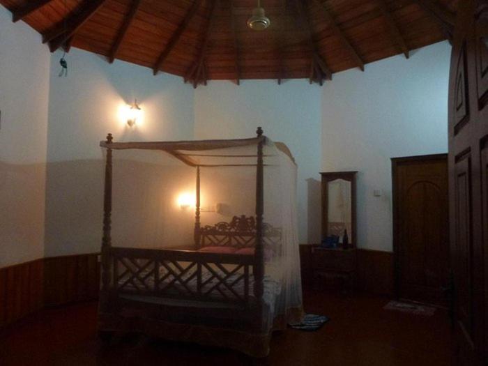 Subodinee Bungalow Велигама Экстерьер фото